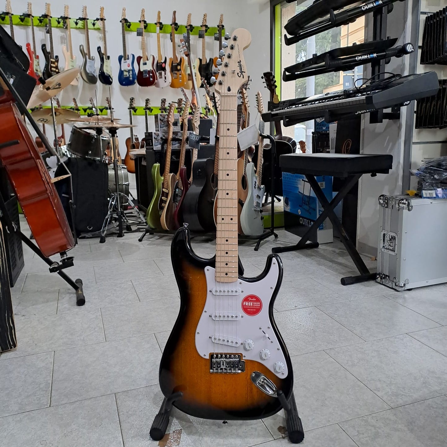 Squier Stratocaster (Sonic) – SSS – Sunburst