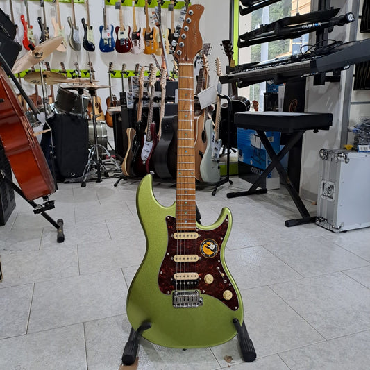 Sire Stratocaster (Larry Carlton S7) – HSS – Sherwood Green